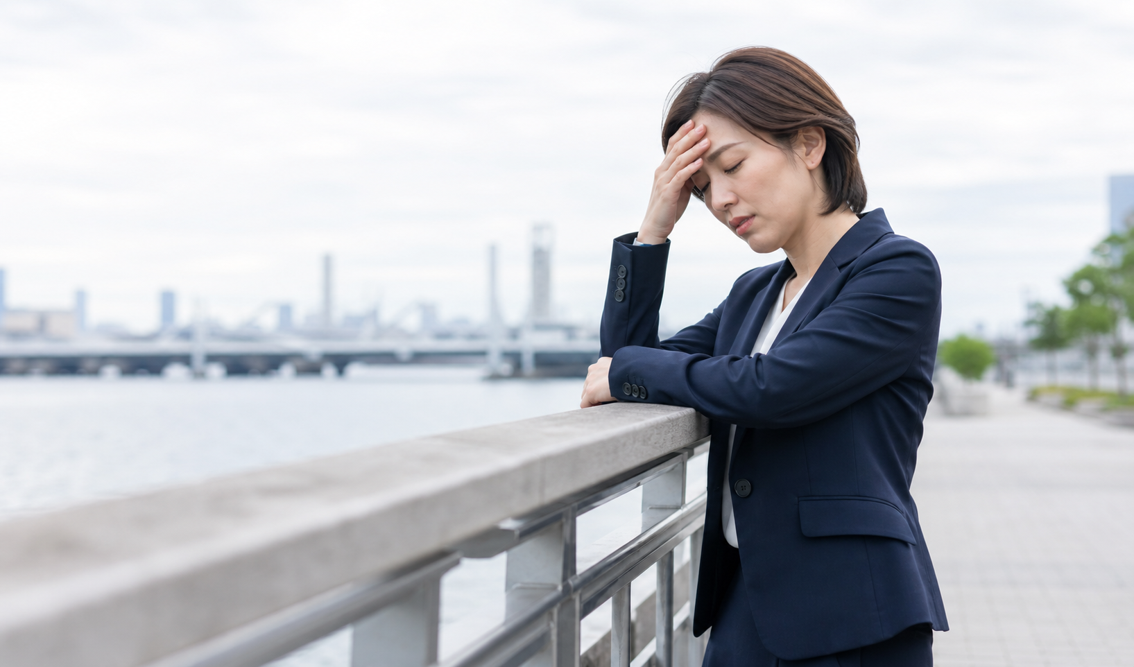 働き方に迷う女性